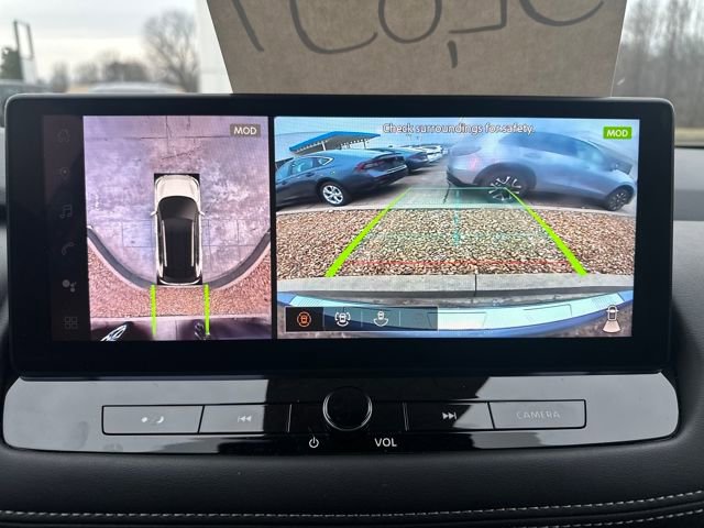 Used 2025 Nissan Rogue SL w/ Tech Package image 20