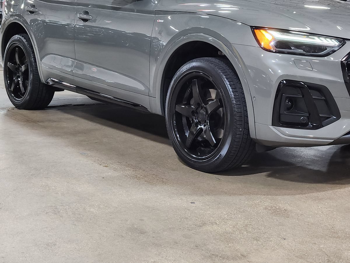 Used 2023 Audi Q5 2.0T Prestige w/ Prestige Package AWD/4WD image 16