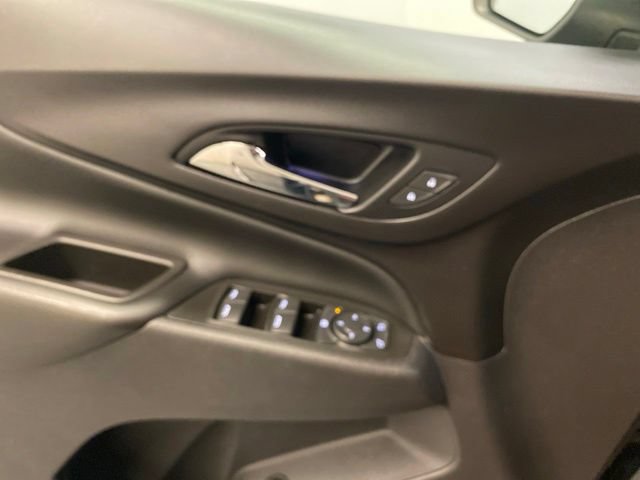 Used 2021 Chevrolet Equinox LT FWD image 17
