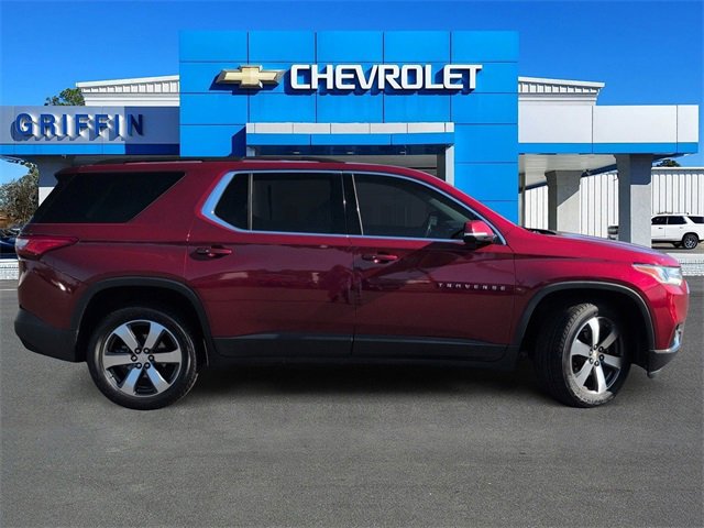 Used 2019 Chevrolet Traverse LT w/ LT Premium Package image 3