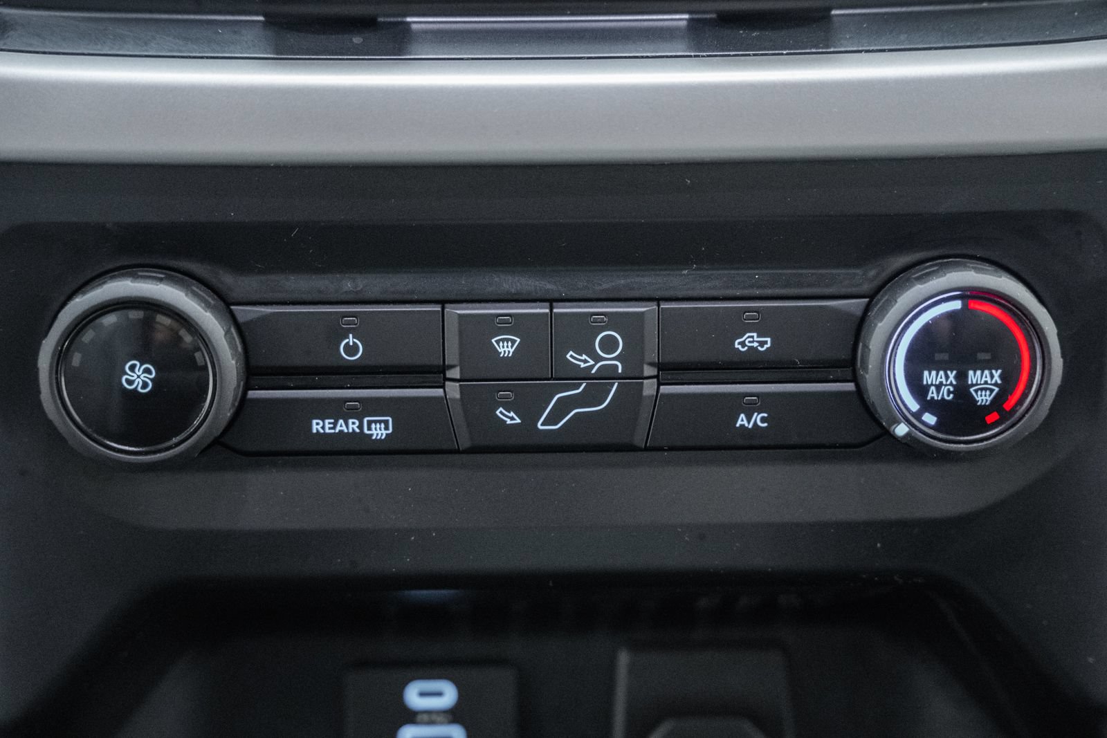 Used 2023 Ford F150 XLT AWD/4WD image 27