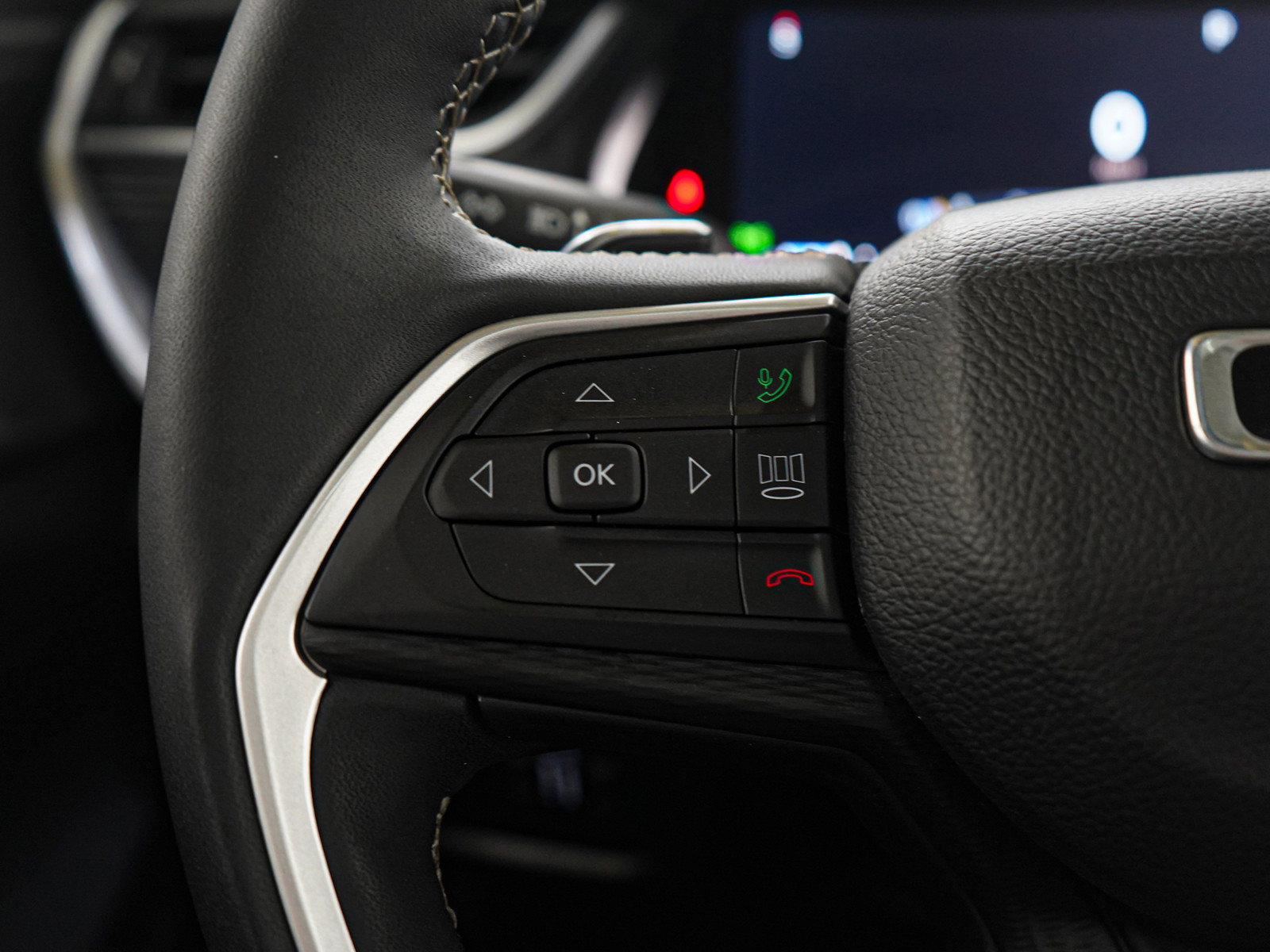 Used 2023 Jeep Grand Cherokee Altitude image 26