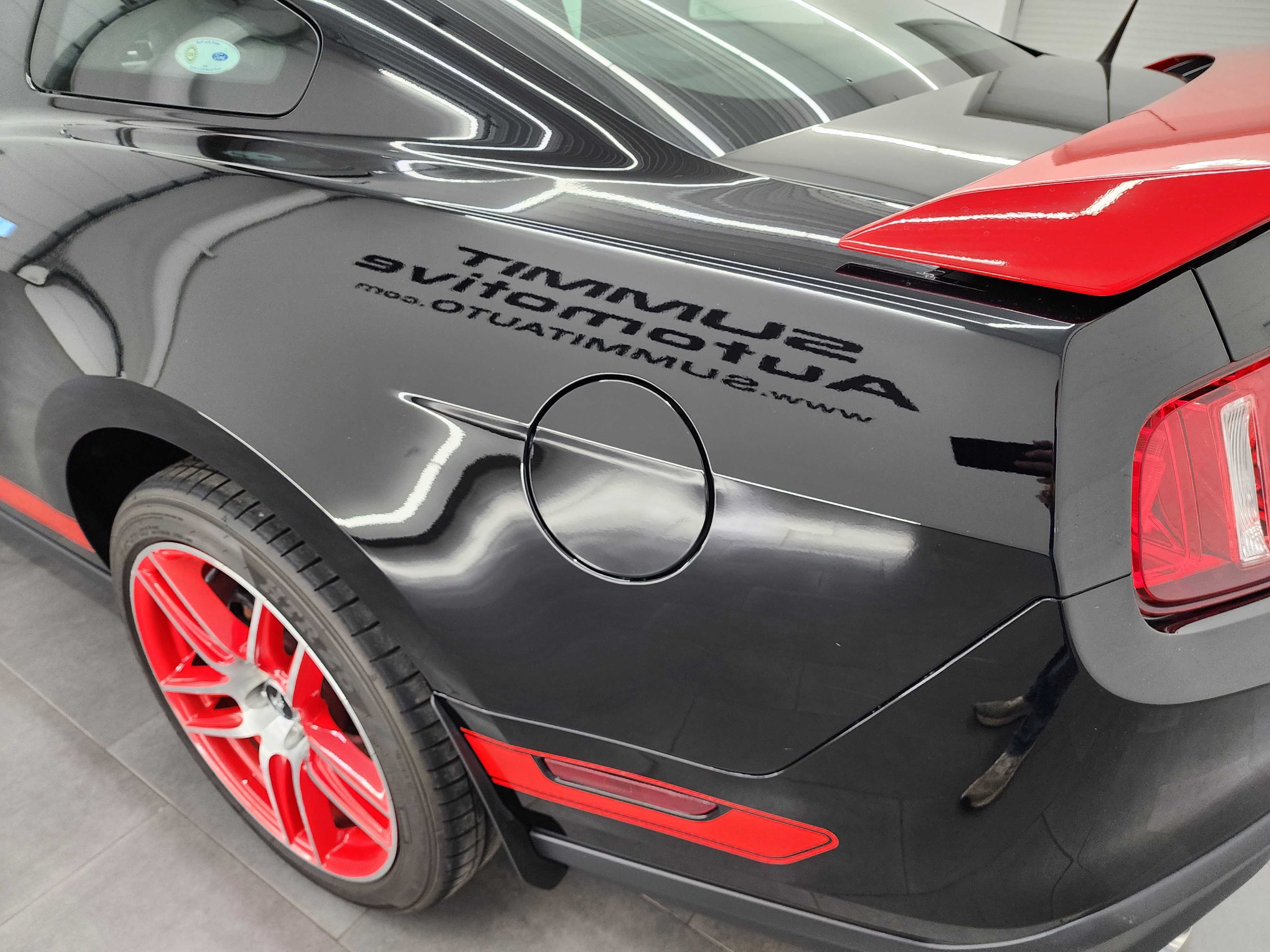 Used 2012 Ford Mustang Boss 302 RWD image 42