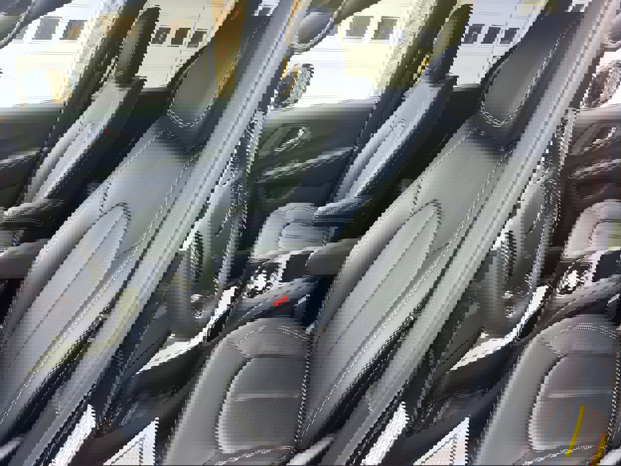 New 2026 Chrysler Pacifica Select image 12