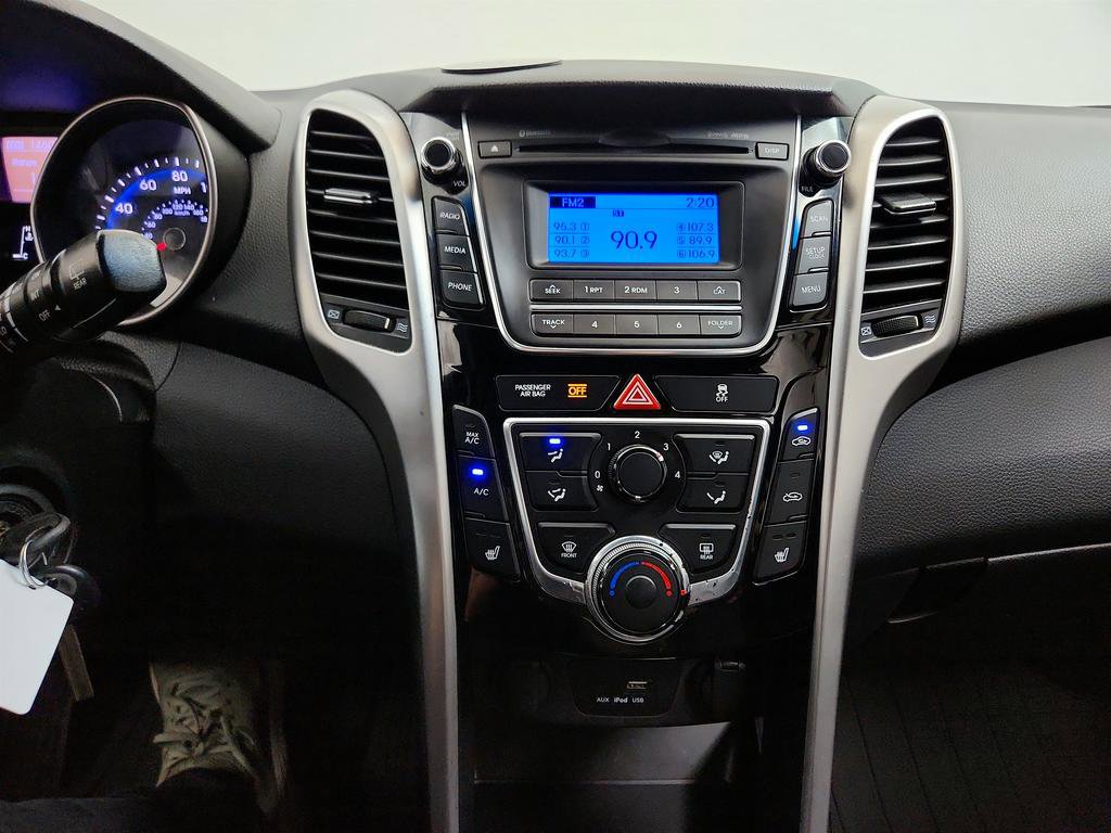 Used 2016 Hyundai Elantra GT FWD image 18