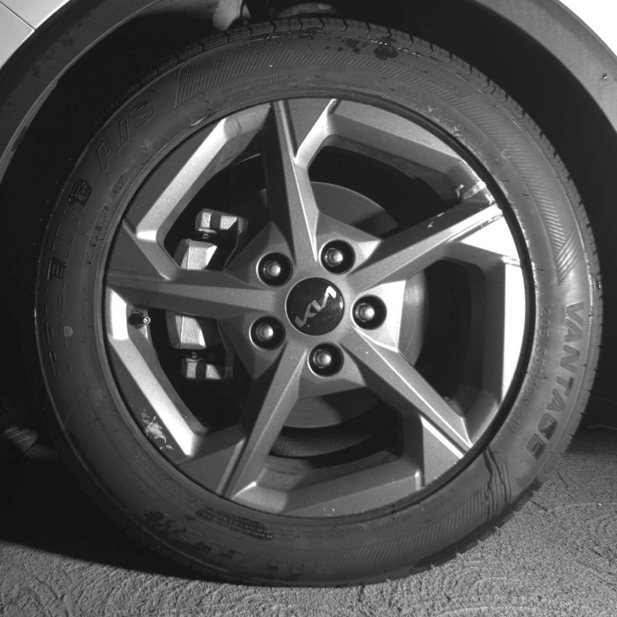 Used 2025 Kia K4 LXS image 12