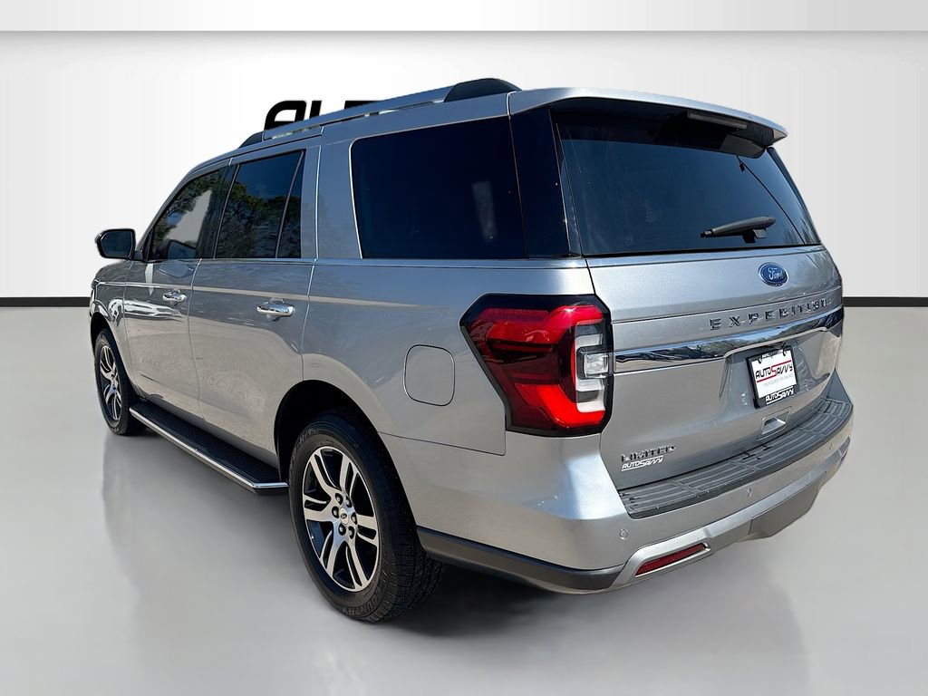 Used 2022 Ford Expedition Limited image 5