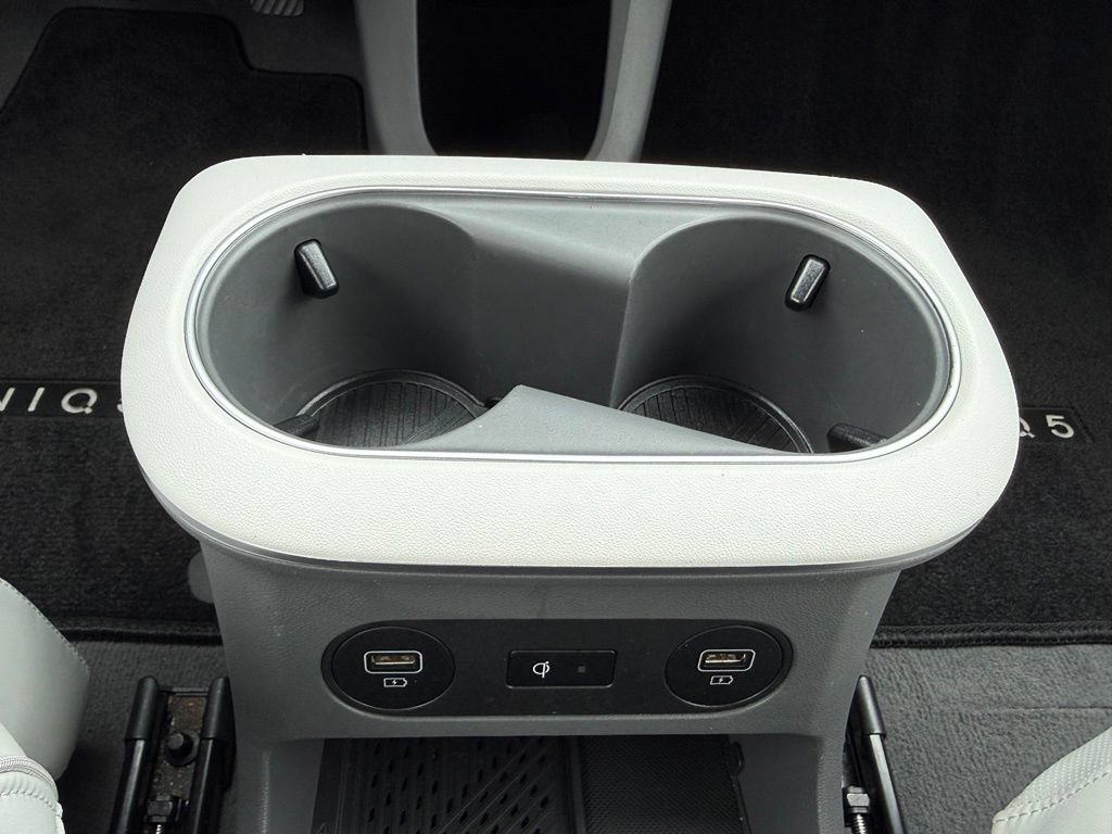 Certified 2024 Hyundai Ioniq 5 Limited RWD image 23