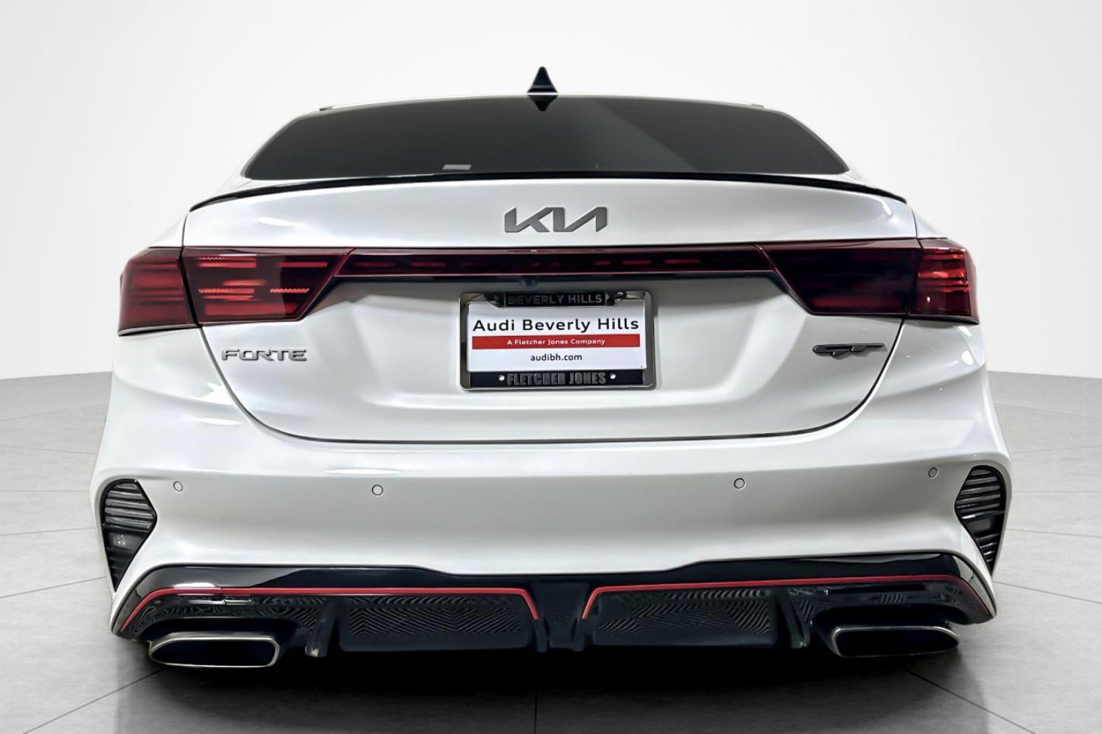 Used 2023 Kia Forte GT w/ GT2 Package image 4