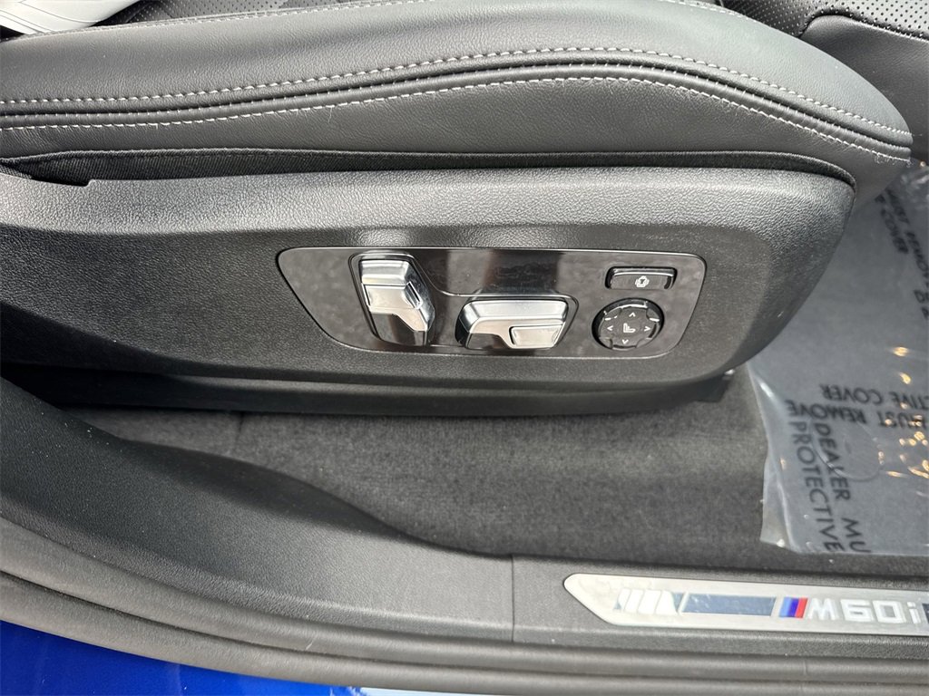 Used 2026 BMW X5 M60i image 46