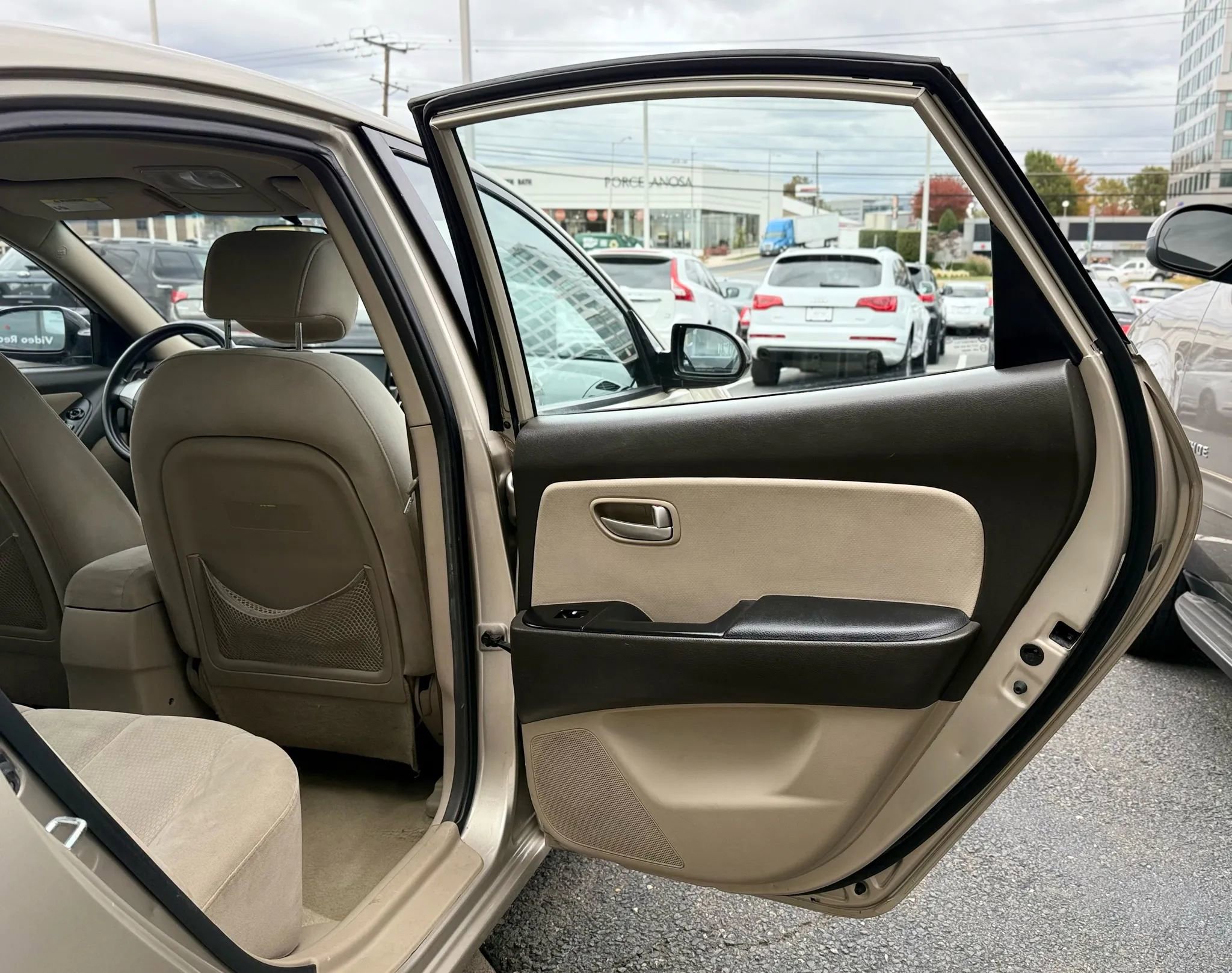 Used 2007 Hyundai Elantra GLS image 26