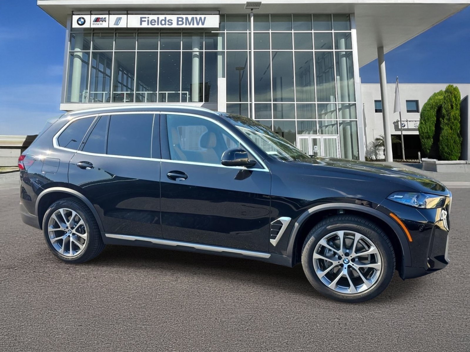 Used 2025 BMW X5 xDrive40i w/ Climate Comfort Package