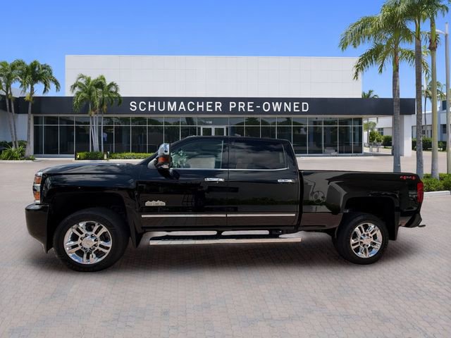 Used 2019 Chevrolet Silverado 2500 High Country w/ Duramax Plus Package AWD/4WD image 4