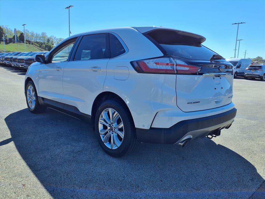 Used 2020 Ford Edge Titanium w/ Equipment Group 301A image 4