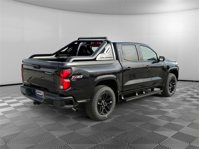 New 2025 Chevrolet Colorado Z71 w/ Midnight Edition image 3