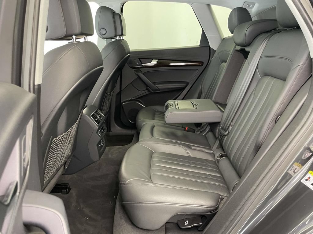 Used 2019 Audi Q5 2.0T Premium Plus w/ Premium Plus Package AWD/4WD image 19