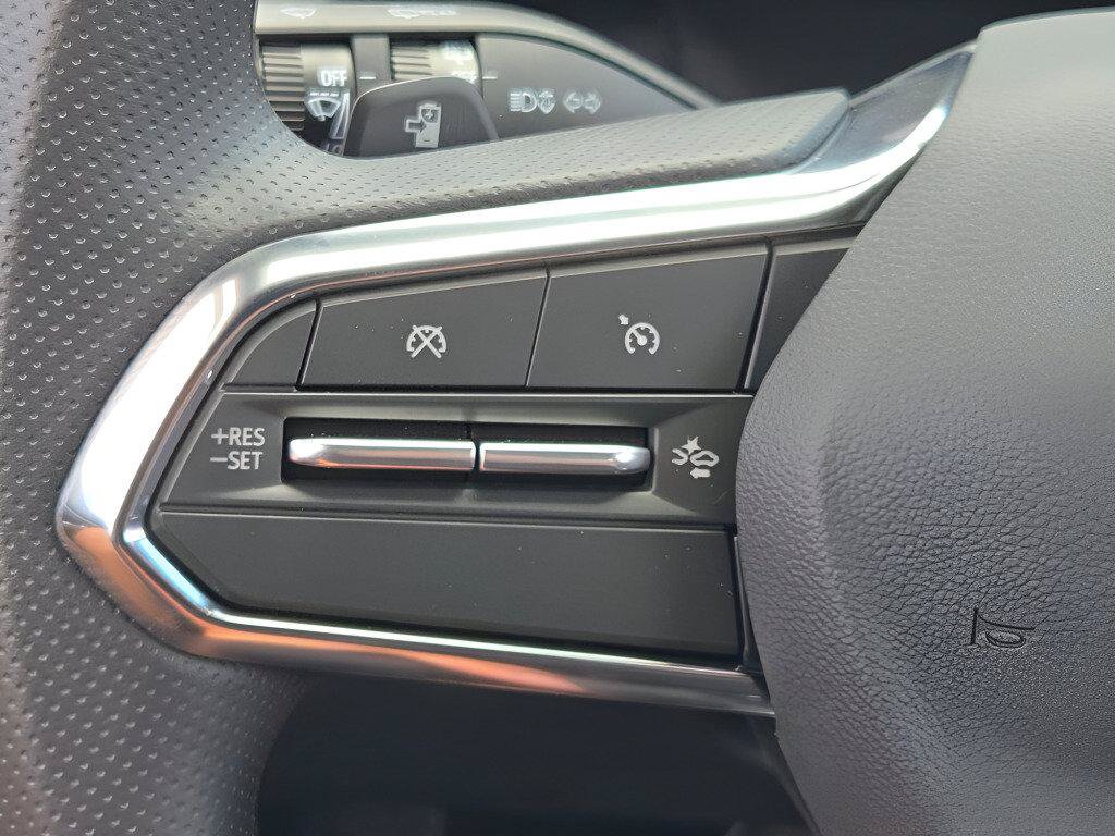 New 2026 Chevrolet Equinox EV LT FWD image 31