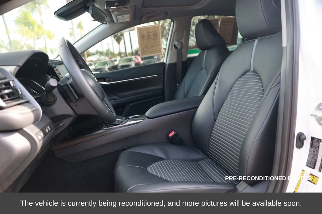 Used 2024 Toyota Camry SE image 17