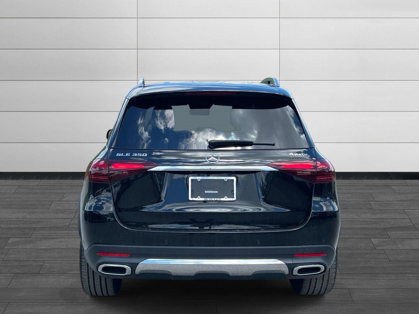 Certified 2025 Mercedes-Benz GLE 350 4MATIC image 4