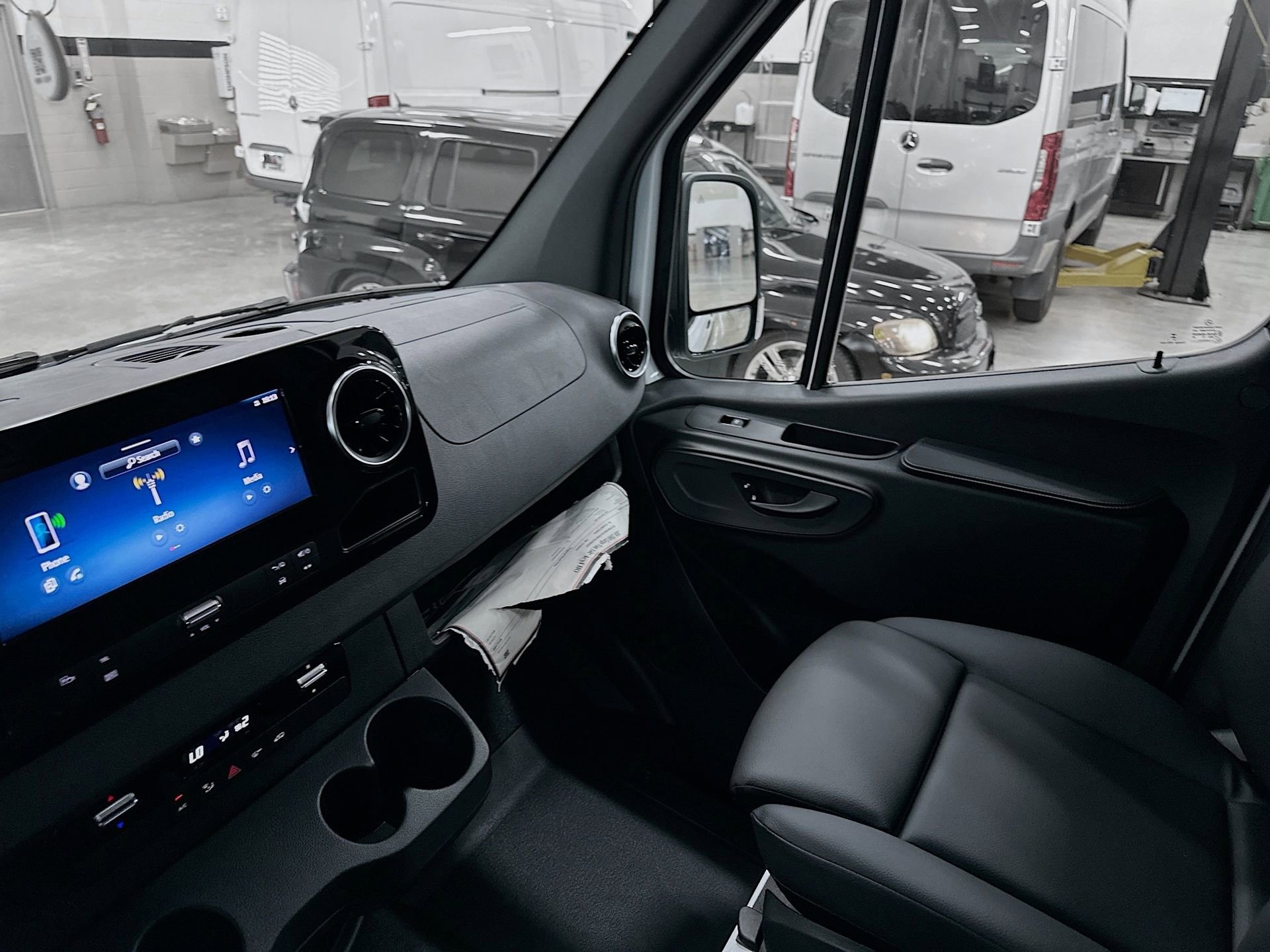 Used 2026 Mercedes-Benz Sprinter 2500 image 23