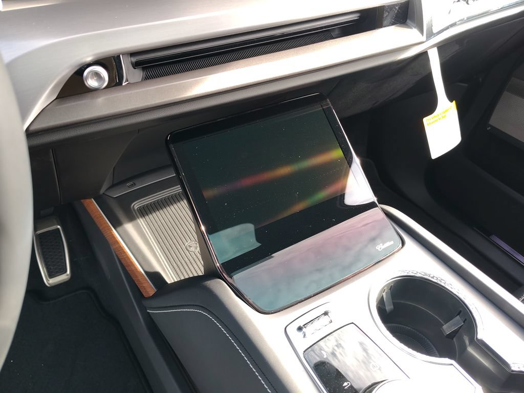 New 2027 Cadillac Vistiq Premium Luxury AWD/4WD image 24