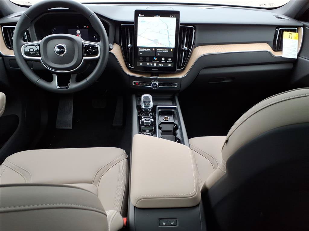 New 2026 Volvo XC60 B5 Plus w/ Protection Package Premier AWD/4WD image 13