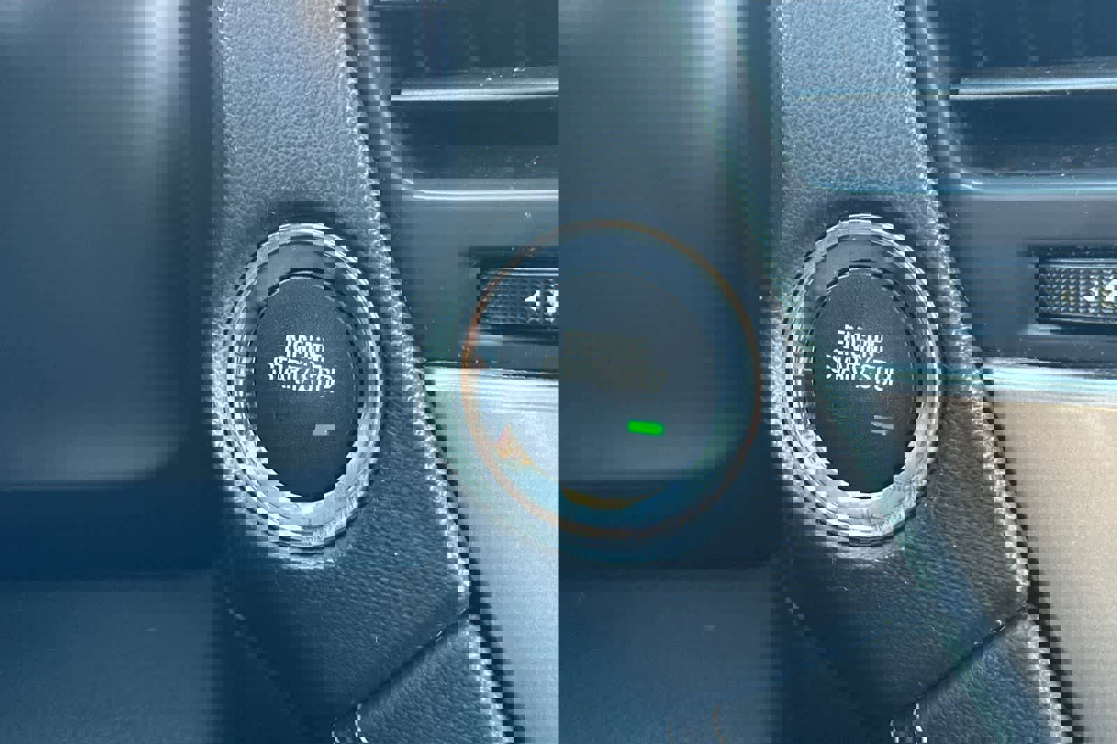 Used 2016 Chevrolet Suburban LTZ image 26