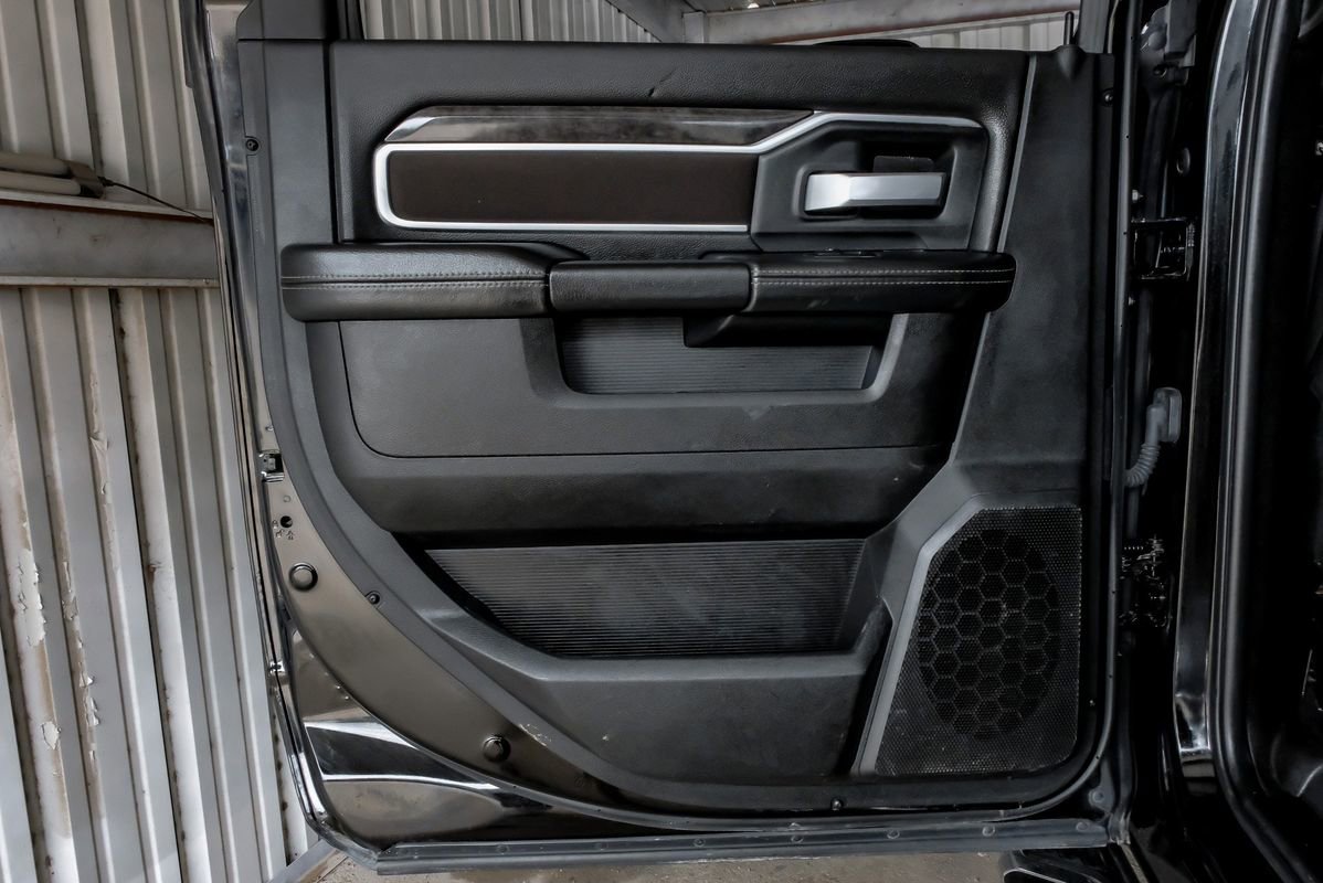 Used 2024 RAM 2500 Big Horn AWD/4WD image 45