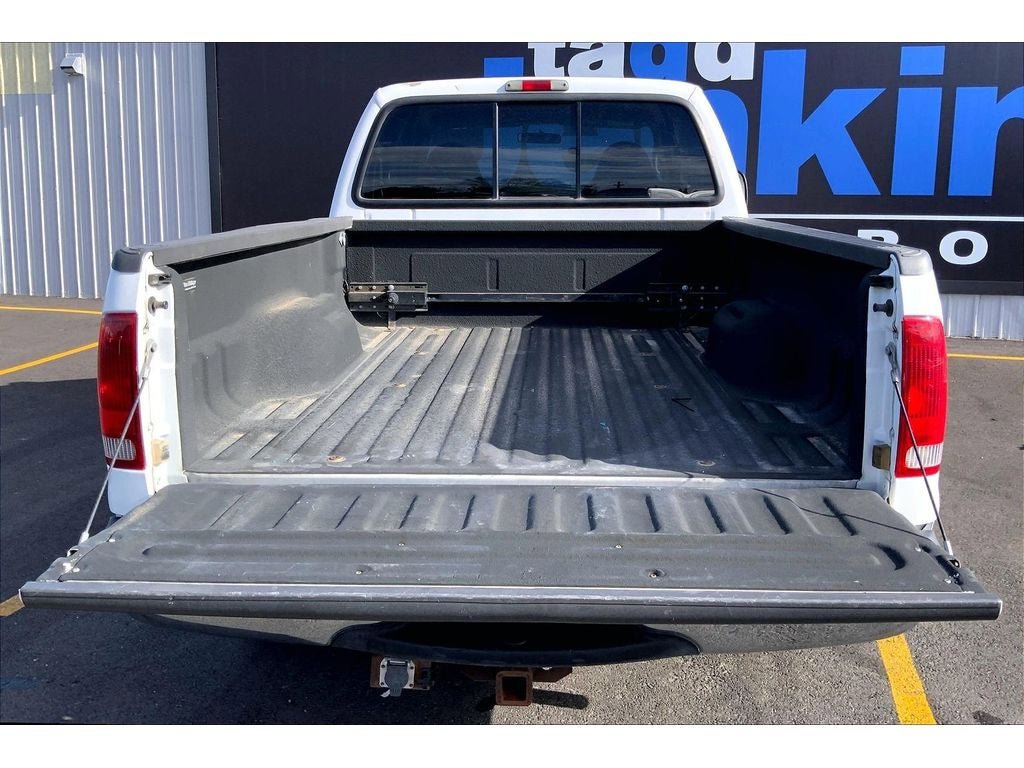 Used 2001 Ford F250 Lariat AWD/4WD image 11