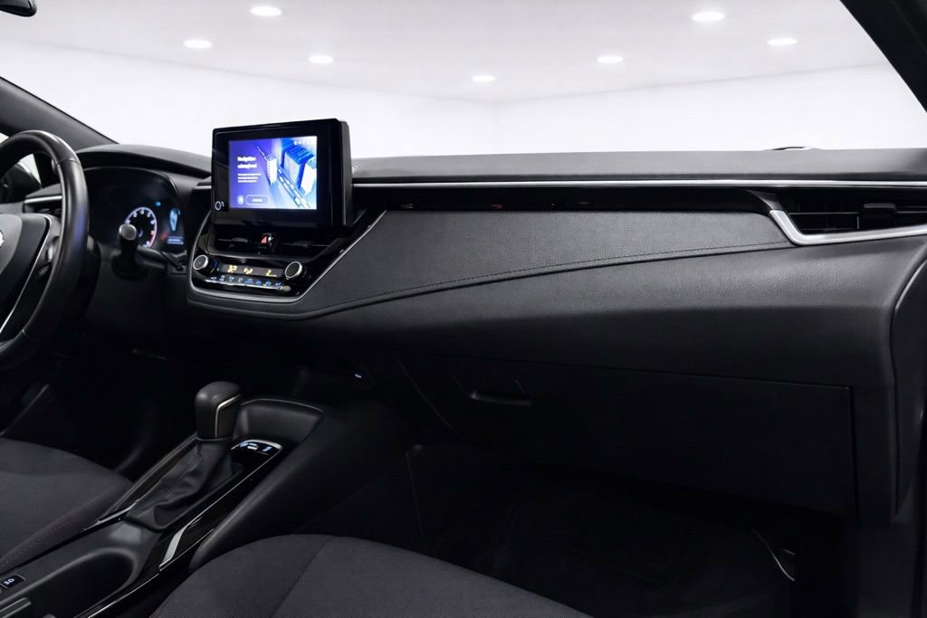 Used 2023 Toyota Corolla SE image 12