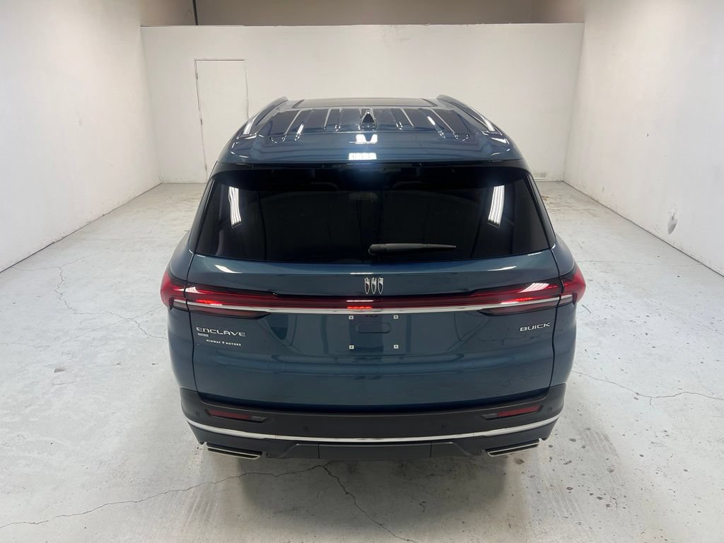 Used 2026 Buick Enclave Preferred w/ Power Package AWD/4WD image 4
