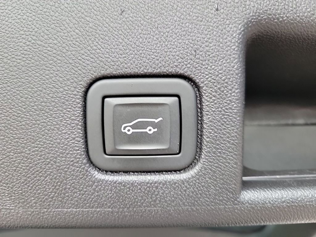 Used 2024 Chevrolet Equinox LT image 10