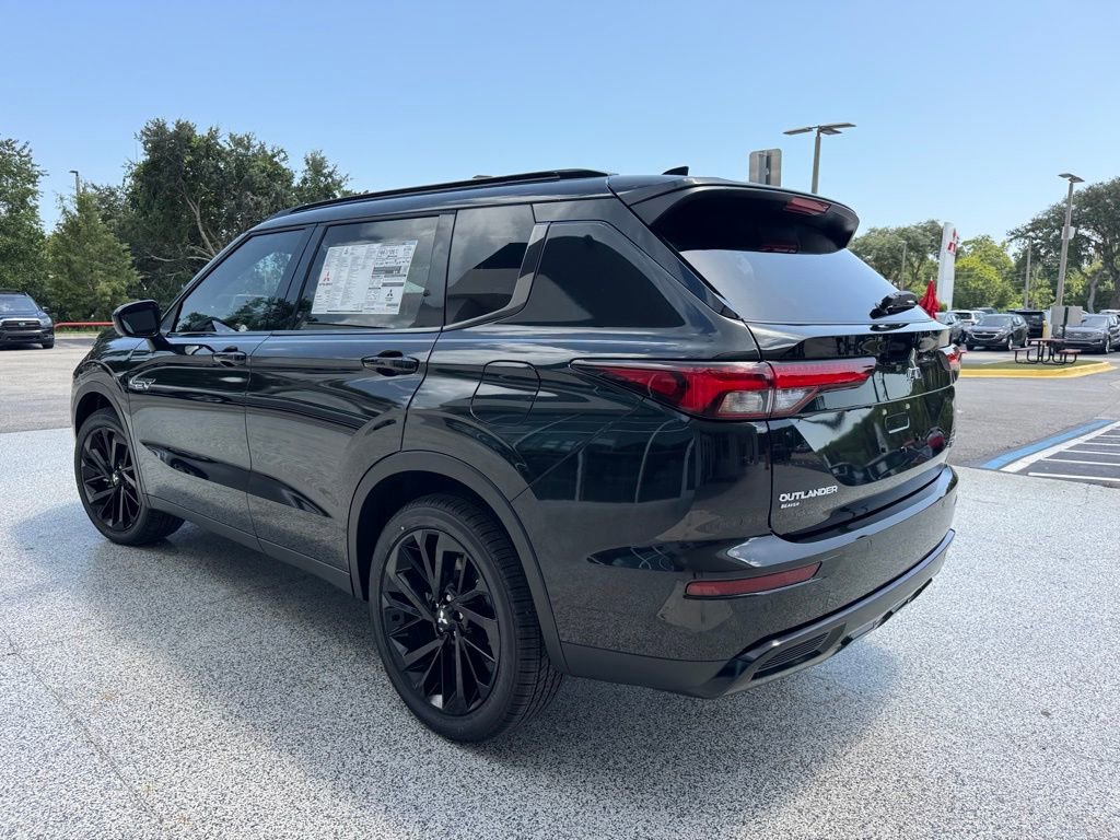 New 2025 Mitsubishi Outlander SEL Black Edition image 5