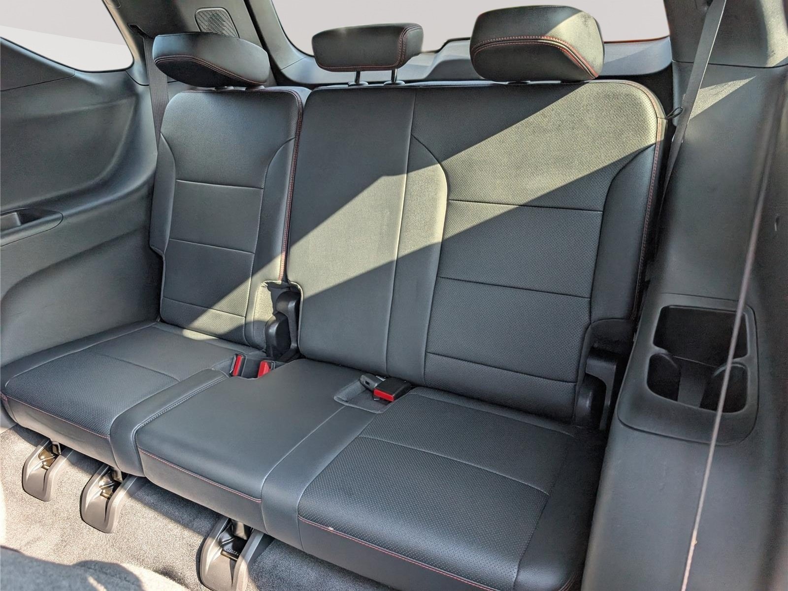 Used 2024 Chevrolet Traverse RS w/ LPO, Floor Liner Package AWD/4WD image 17