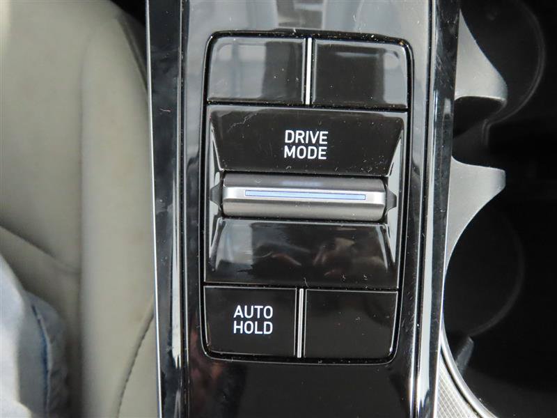 Used 2023 Hyundai Sonata SE w/ Preferred Accessory Package FWD image 25