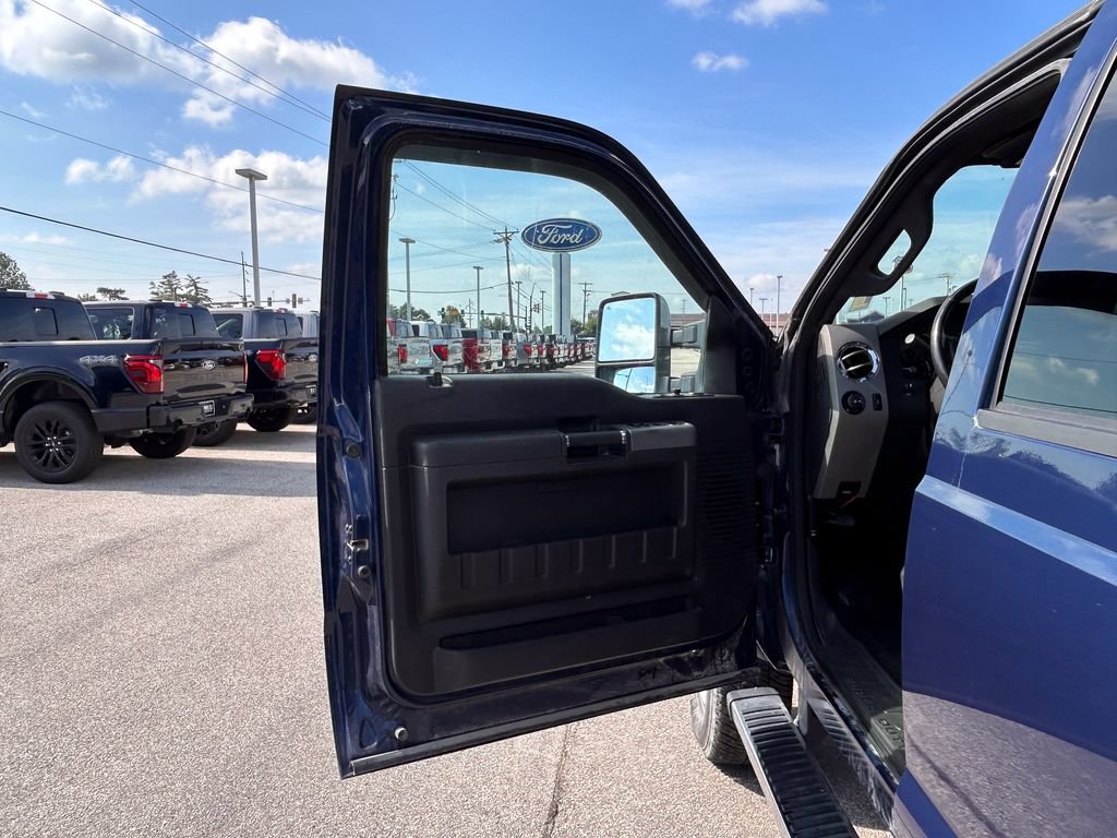 Used 2012 Ford F350 Lariat w/ Chrome Pkg AWD/4WD image 12