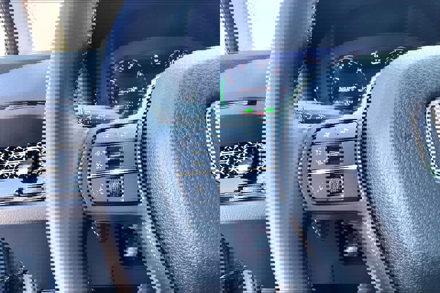 Used 2024 Honda Accord EX-L image 23