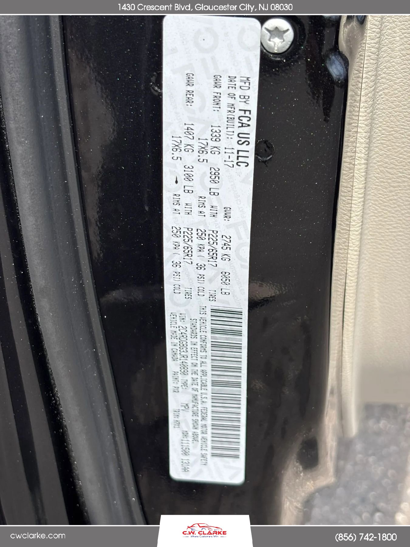 Used 2018 Dodge Grand Caravan SE w/ UConnect Hands-Free Group image 26