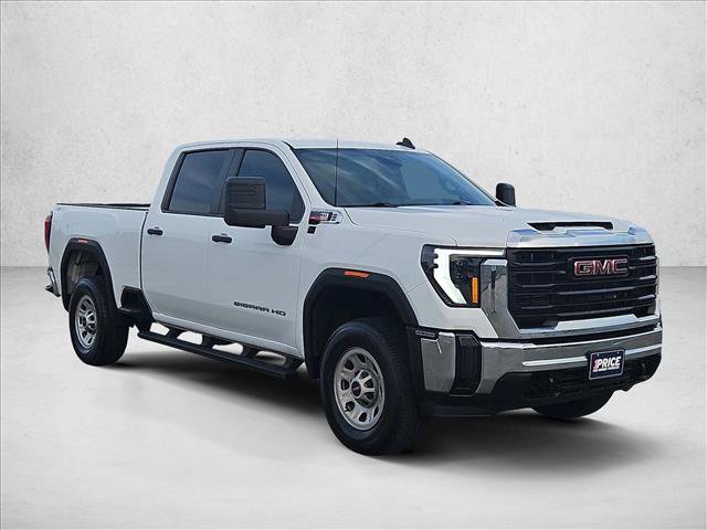 Certified 2025 GMC Sierra 2500 Pro AWD/4WD image 3