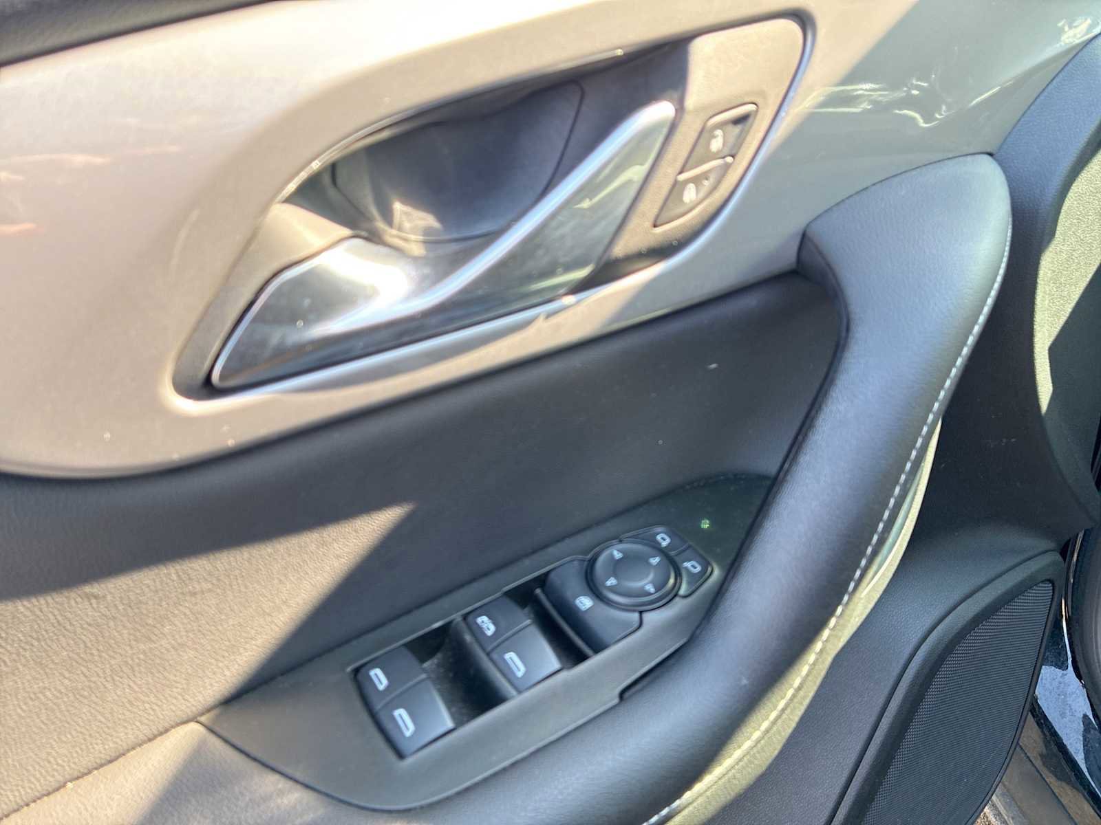 Certified 2023 Chevrolet Blazer LT w/ Convenience Package image 22