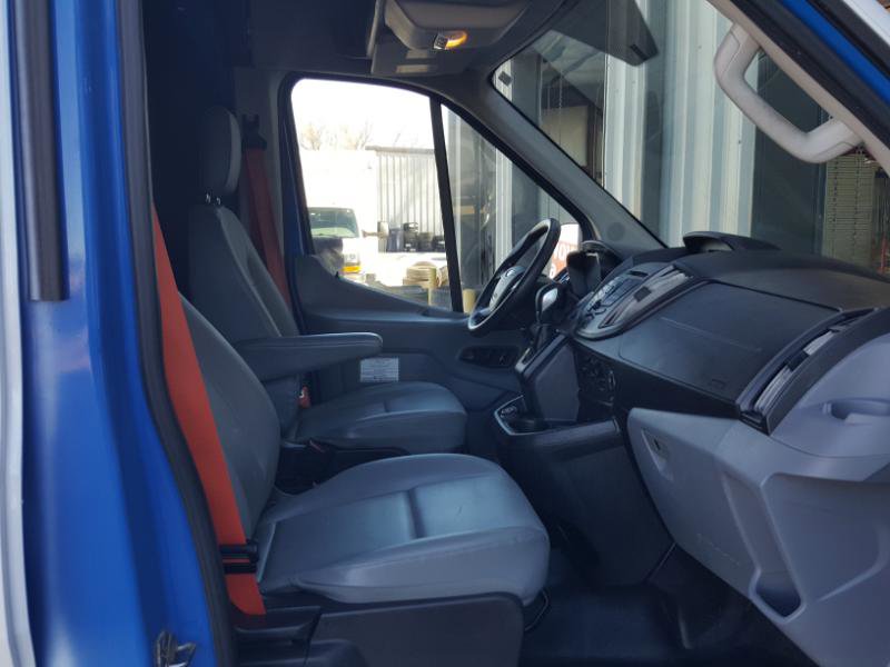 Used 2018 Ford Transit 250 148 Medium Roof image 19