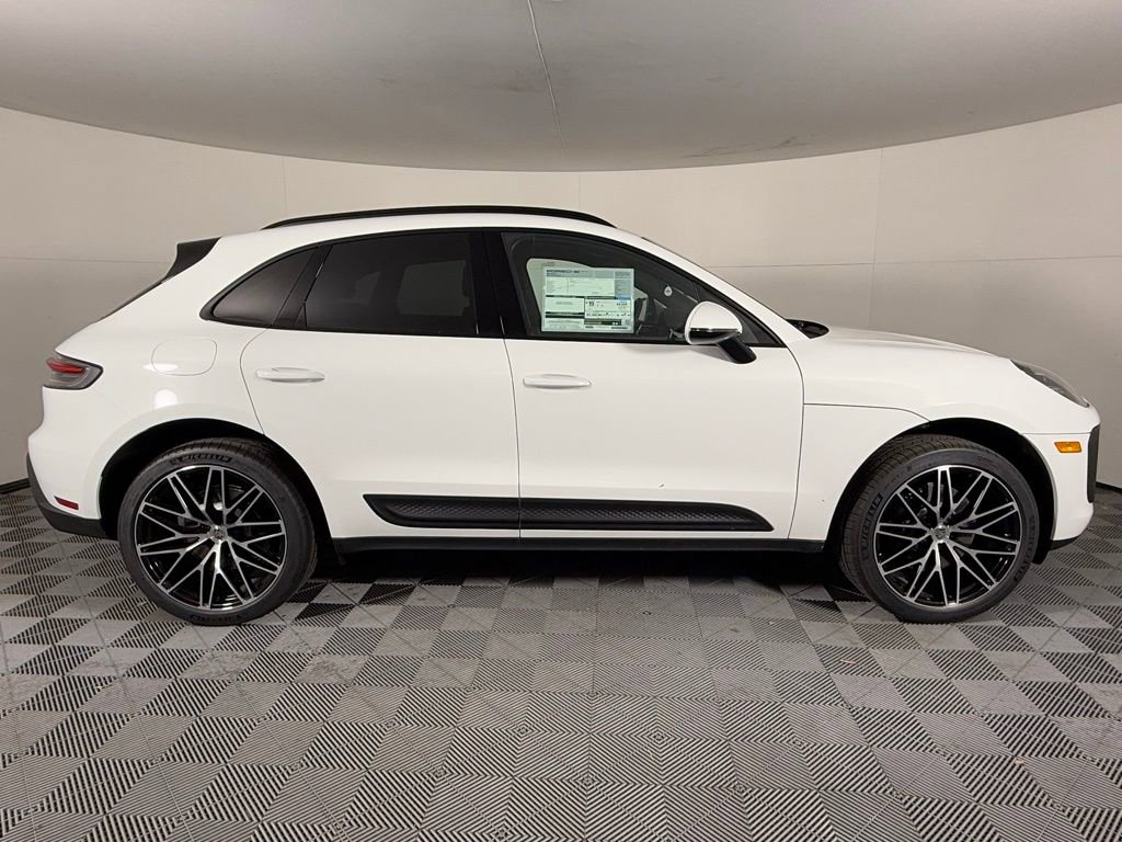 New 2026 Porsche Macan S image 8