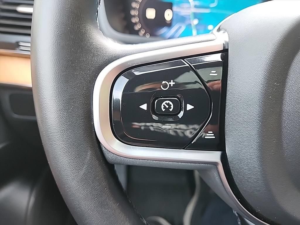 Certified 2024 Volvo XC90 T8 Core w/ Protection Package Premier AWD/4WD image 13
