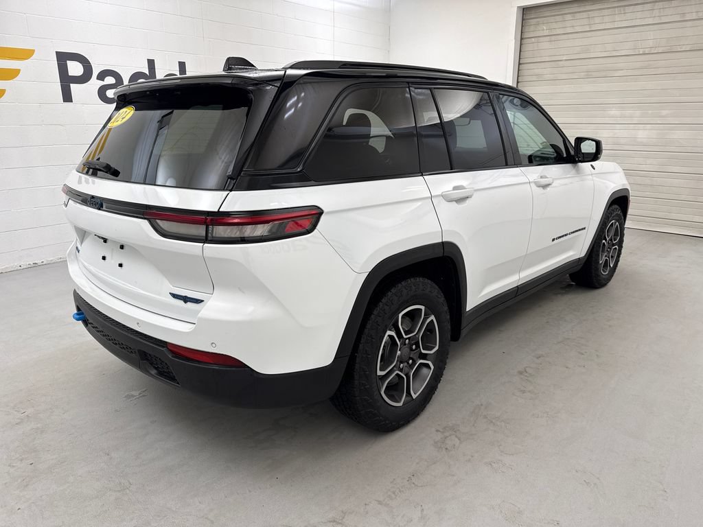 Used 2024 Jeep Grand Cherokee Trailhawk AWD/4WD image 7