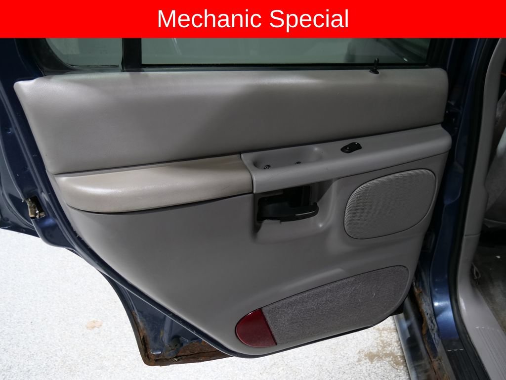 Used 1999 Ford Explorer XLT AWD/4WD image 24