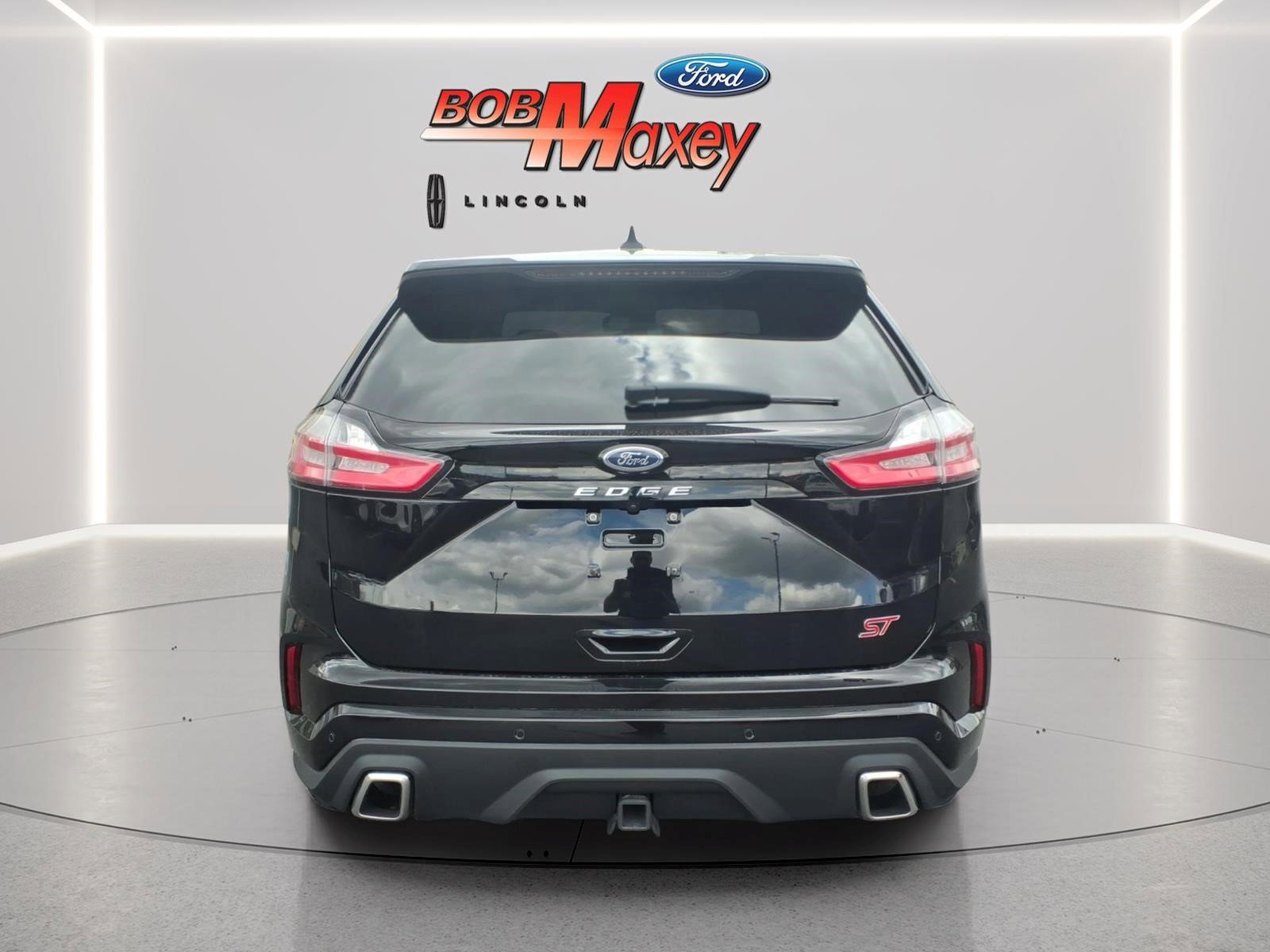 Used 2023 Ford Edge ST AWD/4WD image 5