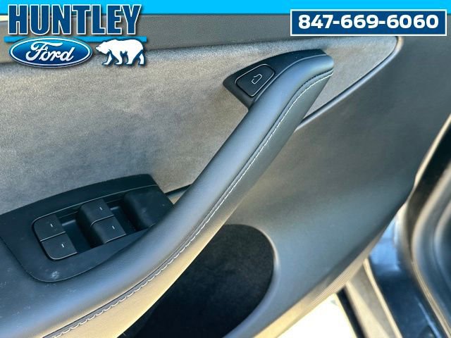 Used 2024 Tesla Model Y Long Range image 19