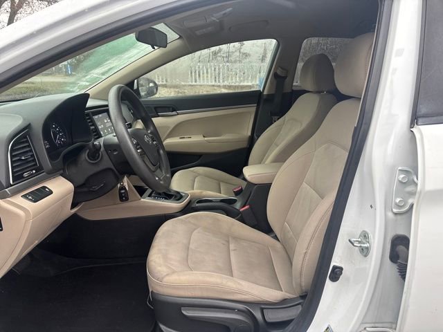 Used 2018 Hyundai Elantra SE w/ SE Connectivity Package 04 image 9