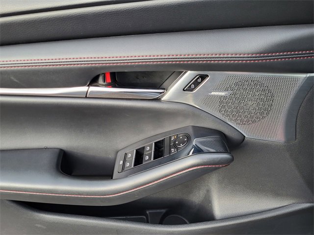 Used 2023 MAZDA MAZDA3 s image 13