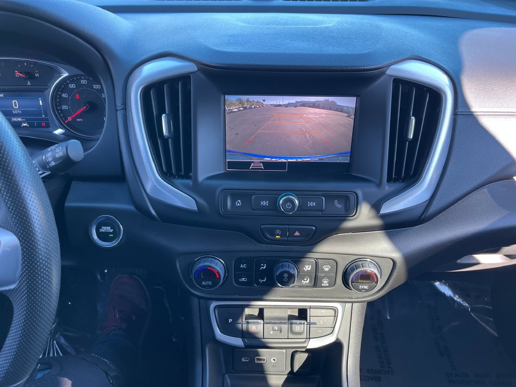Certified 2024 GMC Terrain SLE w/ Driver Convenience Package FWD image 8